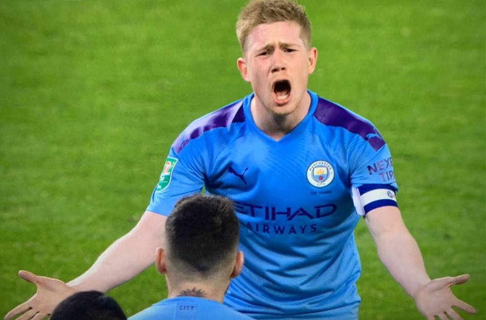 马丁内利：我进球后和马杜埃凯有过交流，我说他的进球更精彩（马丁内利：进球后与马杜埃凯交流，直言对方破门更精彩）