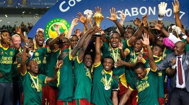 汉堡vs斯图加特：洛孔加、卢卡-武什科维奇首发，努贝尔、达希勒出战（汉堡迎战斯图加特：洛孔加、卢卡-武什科维奇先发，努贝尔、达希勒登场）