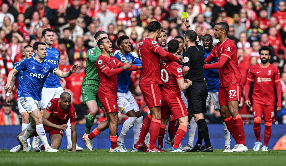 于根伟：遗憾本赛季遭申花双杀，给本赛季外援表现打70分（于根伟：本季两负申花成遗憾，外援表现打70分）